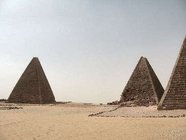 MISSION D'INVESTIGATION ET DE RESTAURATION DES PYRAMIDES DU JEBEL BARKAL – SOUDAN - S.C.N.